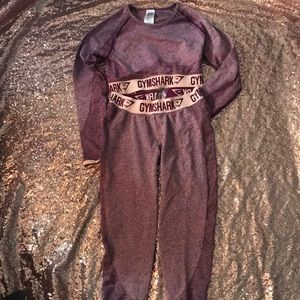 💕Gymshark flex burgundy set💕